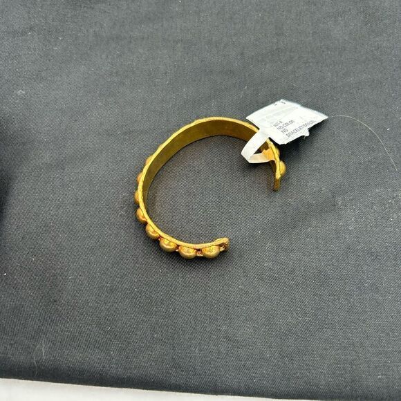 Women’s Sylvia tolendano 24 karat gold plated cuff bracelet - Picture 5 of 7